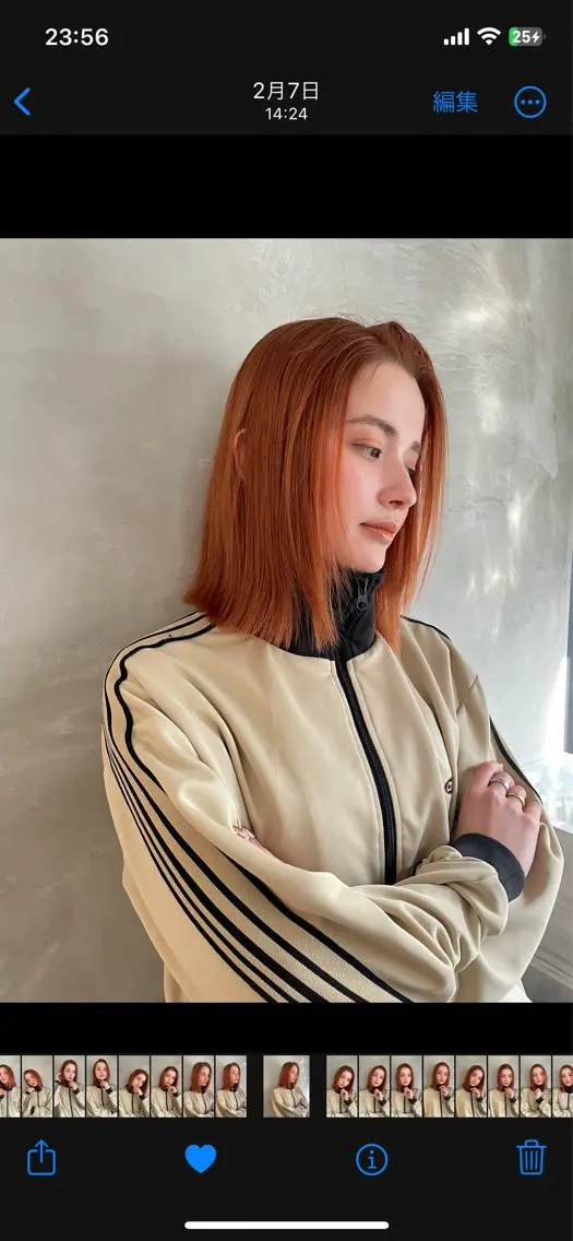 セミロング カラー ブリーチ オレンジ ヘアカラー 渋谷 留菜のヘアスタイル