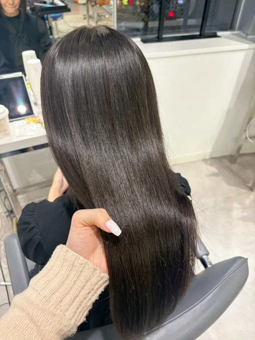 ロング 縮毛矯正 カットモデル/渋谷 ソナのヘアスタイル