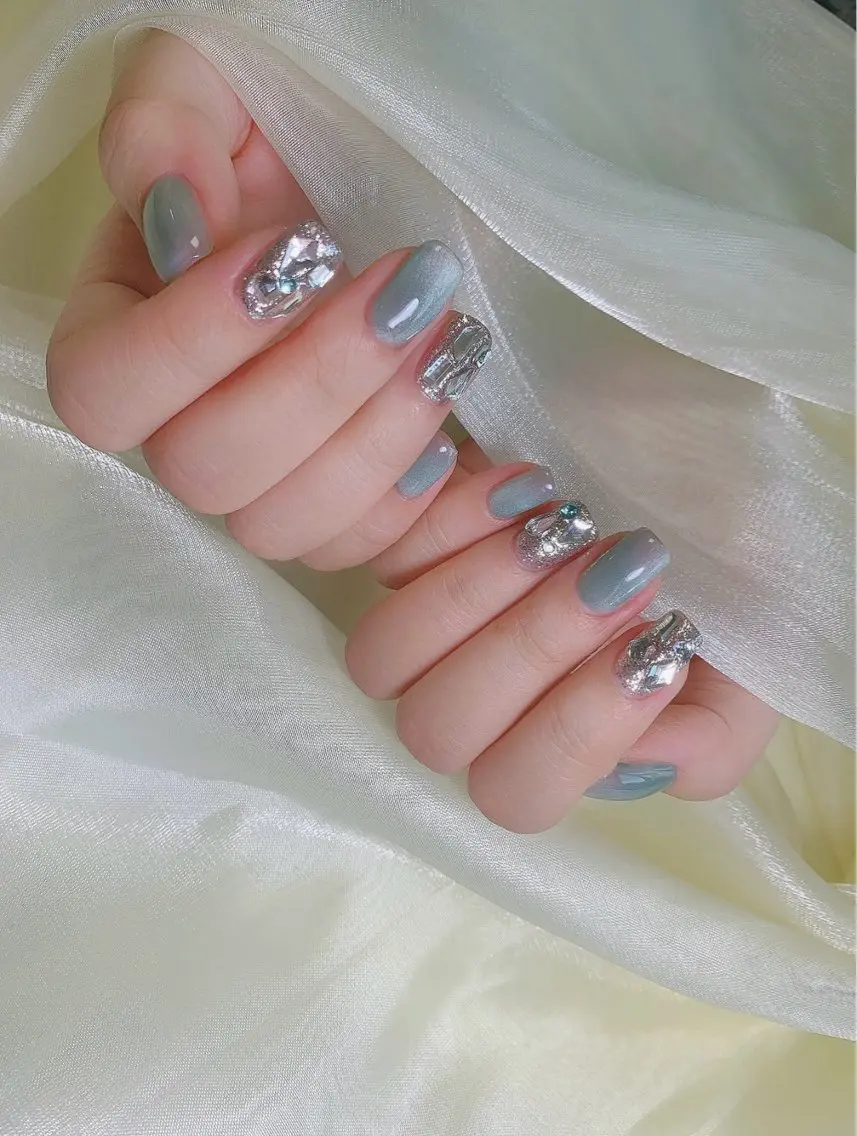 ネイル オーロラネイル 長さ出し フットネイル 韓国ネイル ラメ(グリッター) 👍thumbs up nail👍のネイルデザイン