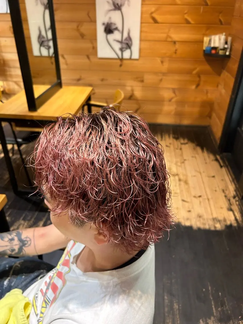 カラー パーマ ブリーチ ピンクカラー 【メンズ専門‼️】 中林良嘉のヘアスタイル