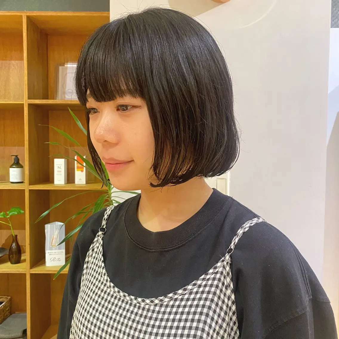 ショート カット パーマ 大人可愛い♡コテ巻き パーマ🌼杉田 萌恵のヘアスタイル