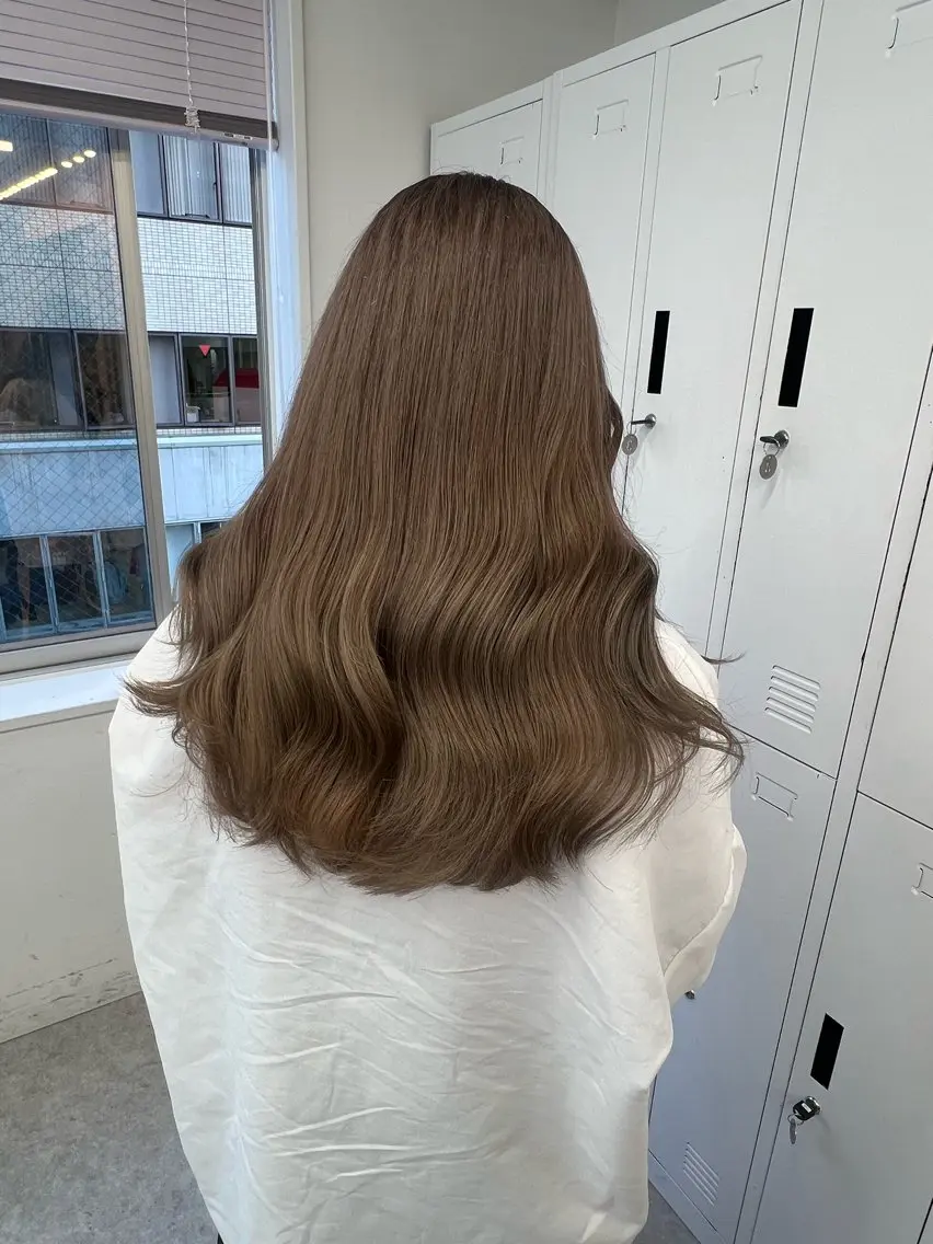 ロング トリートメント PELE  渋谷 airiのヘアスタイル