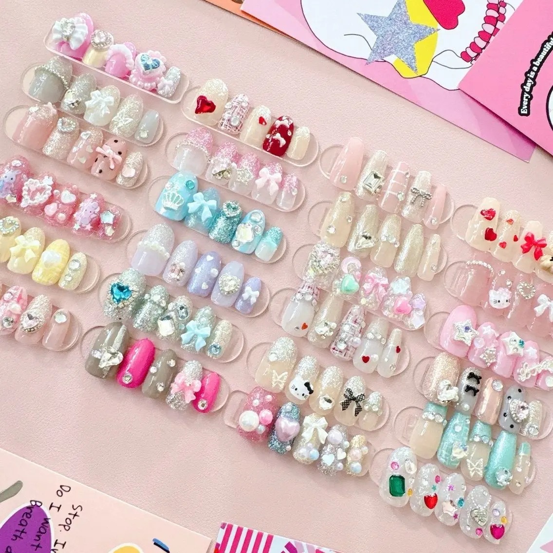 ネイル ハンドネイル MignonReve ♡EIMI🌈のネイルデザイン