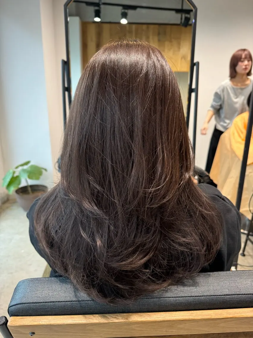 セミロング カラー ブラウンカラー グレージュ レイヤーカット カット ヘアカラー レイヤー/大人ボブ 渡邉【日吉美容室】のヘアスタイル