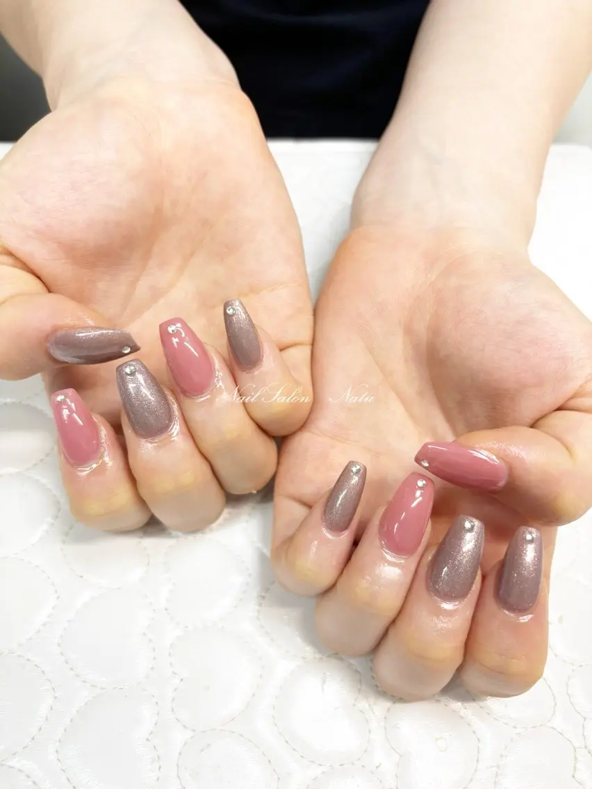ネイル 長さ出し ストーンネイル nailsalon　 Natuのネイルデザイン