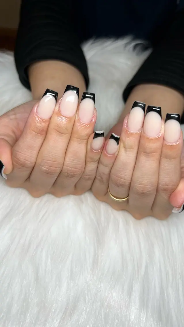 ネイル 𝐧𝐚𝐢𝐥 𝐌𝐢𝐖𝐢𝐢のネイルデザイン