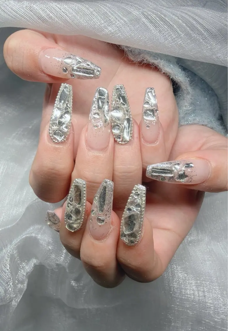 ネイル ハンドネイル Lee Nailsのネイルデザイン
