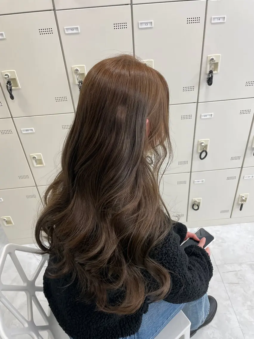 ロング カット ヘアカラー MOE 福岡韓国ヘア✧︎のヘアスタイル