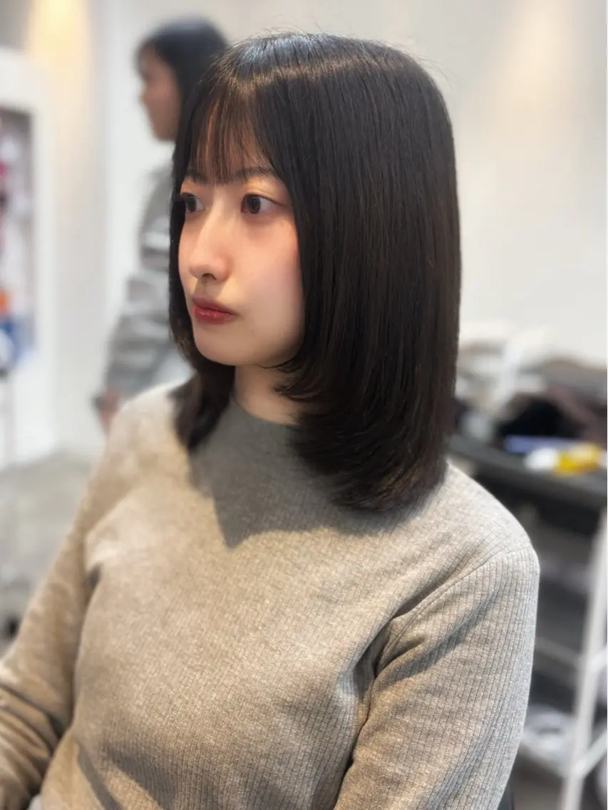 ミディアム 顔まわりレイヤー レイヤーカット 札幌クロスパーマ /🎀柴田ひな🎀のヘアスタイル