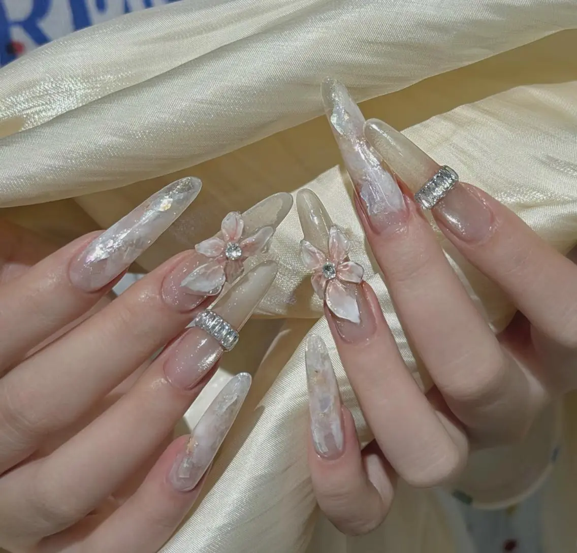 ネイル ハンドネイル 🎀 UU_nailのネイルデザイン