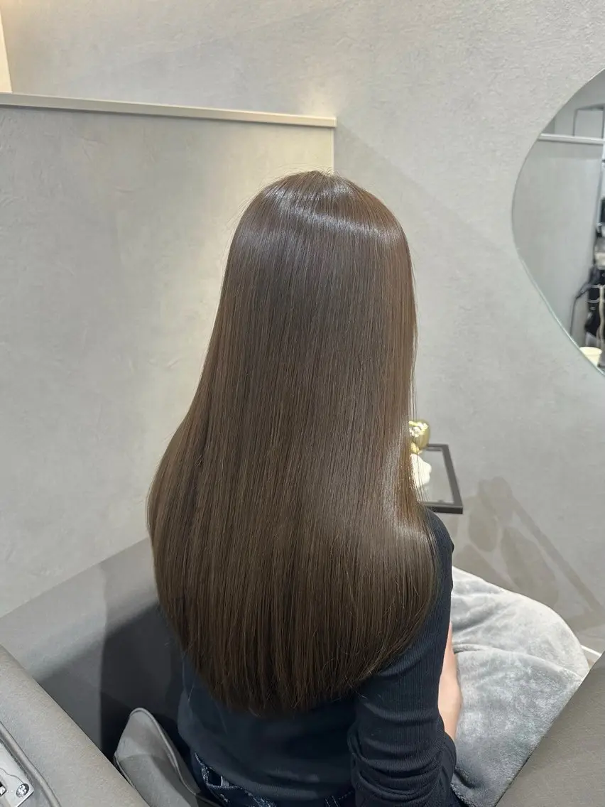 ロング パーマ 酸性ストレート ストレートパーマ カット 縮毛矯正 トリートメント Salon de QualiaRUNAのヘアスタイル