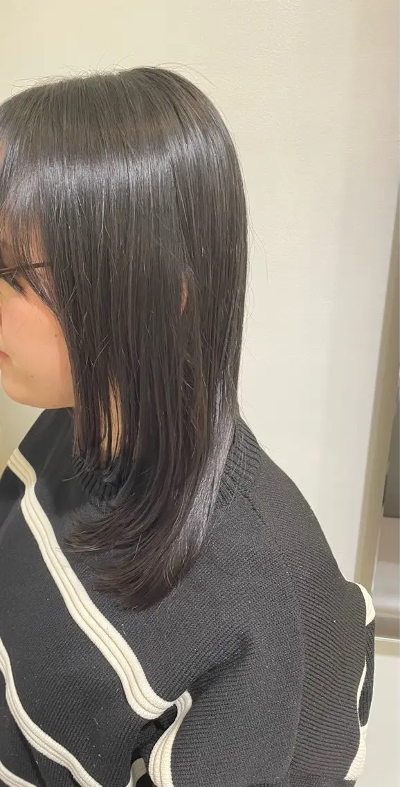 ミディアム 顔まわりレイヤー 顔周りカット レイヤーカット カット かすみ  ︎︎のヘアスタイル