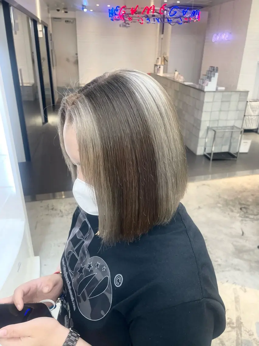 カラー ブリーチ 透明感カラー ネイビーカラー オレンジ ピンクカラー ヘアカラー トリートメント 🍒似合わせ×ハイト ーン🍒ユリナのヘアスタイル