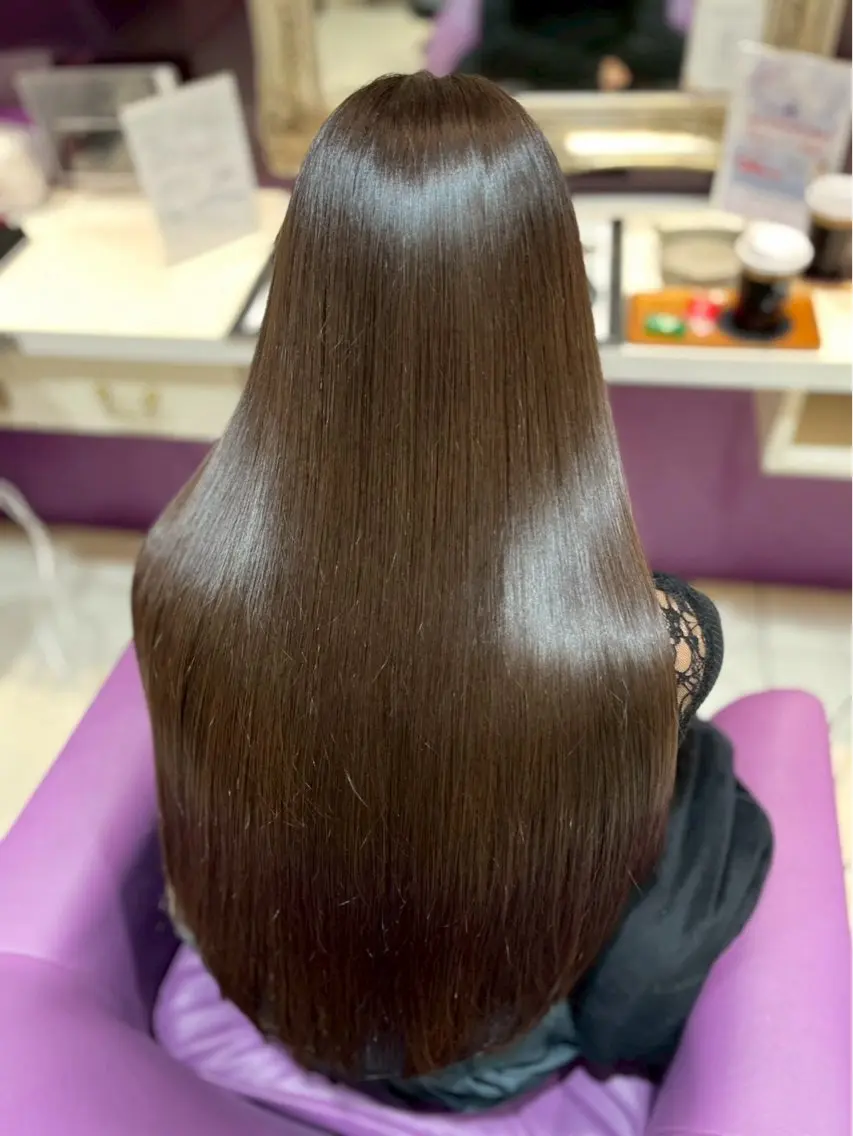 ロング カラー ヘアカラー トリートメント 林 愛咲子のヘアスタイル