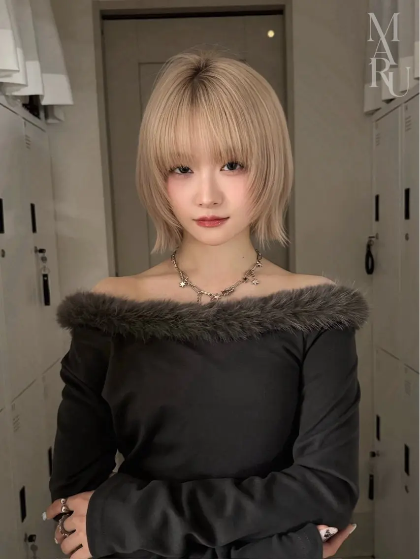 ミディアム カラー ヘアカラー ボブ🩵 ハイトーン🩵風愛のヘアスタイル