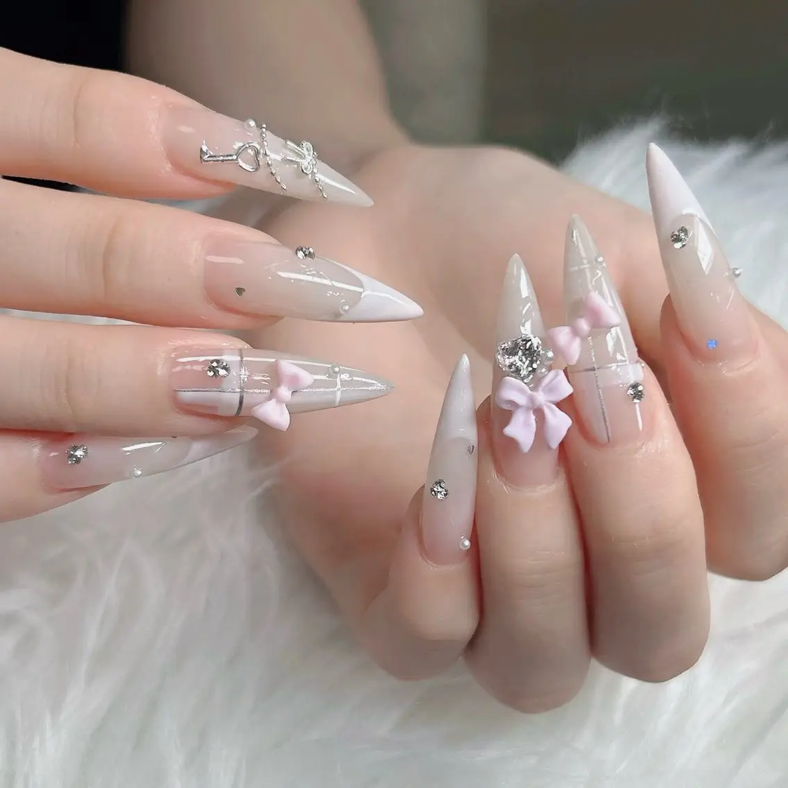 ネイル フットネイル フレンチネイル グラデーション 韓国ネイル ロングネイル ハンドネイル Hani Nail Salonのネイルデザイン