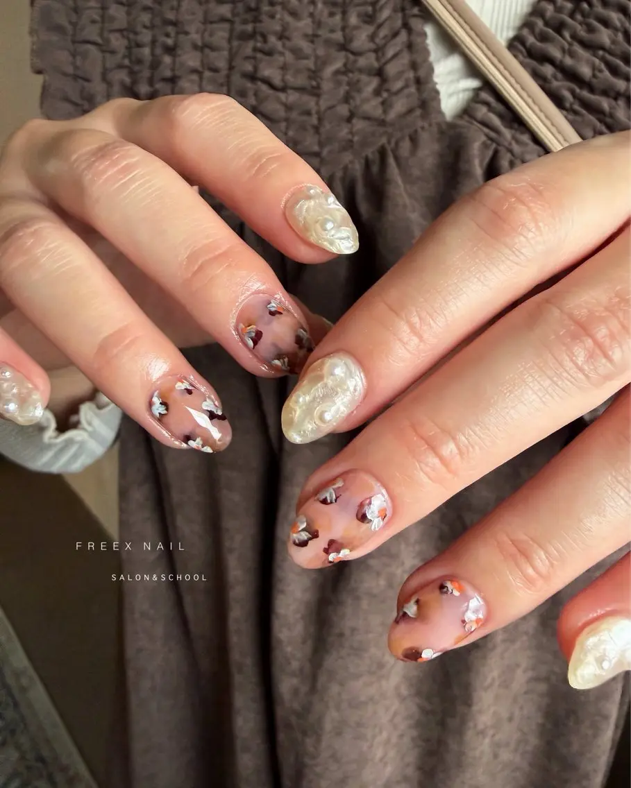 ネイル フラワーネイル ニュアンスネイル ハンドネイル ハンドケア freex nail /ニュアンス/個性派のネイルデザイン