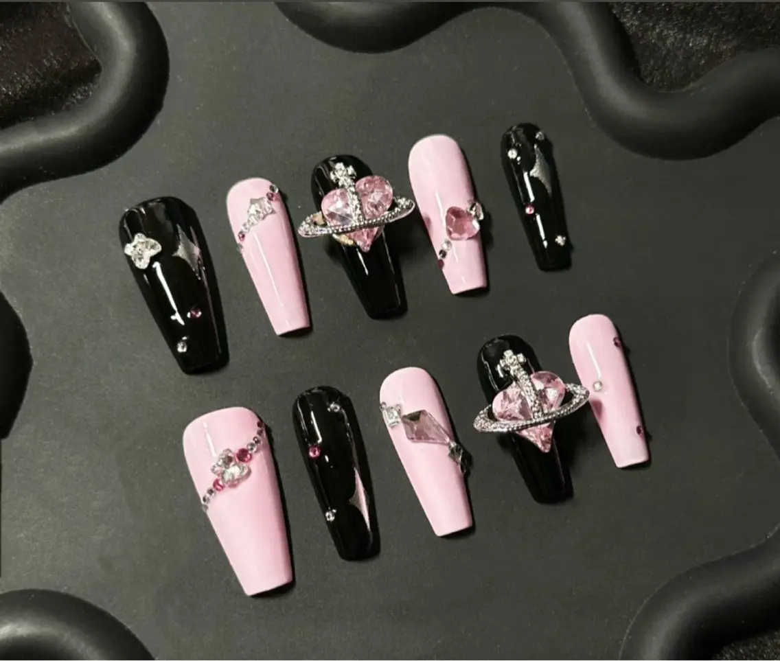 ネイル アートネイル オーロラネイル チークネイル フレンチネイル ガラスフレンチ 🎀🎀YooLi Nail Salonのネイルデザイン