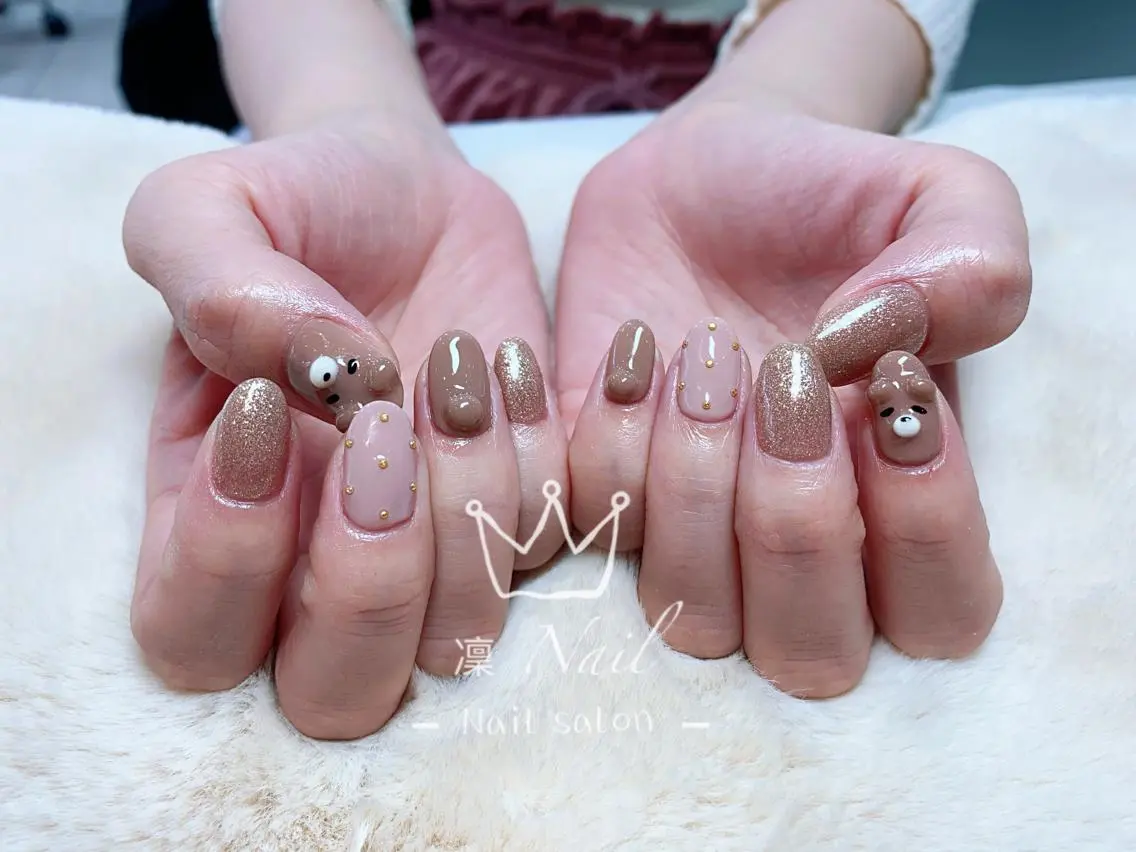 ショート カラー ネイル Le’a NailSalonのネイルデザイン