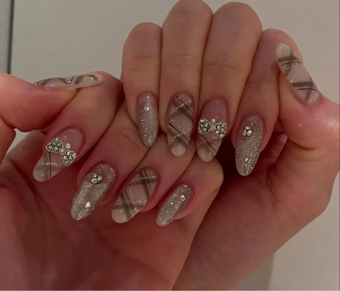 ネイル ハンドネイル WO MIAO💎のネイルデザイン