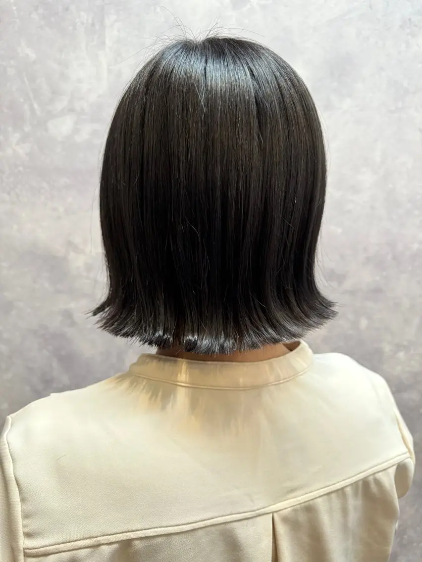 ショート 切りっぱなしボブ ボブ 外ハネヘア カット 宮崎 風花のヘアスタイル