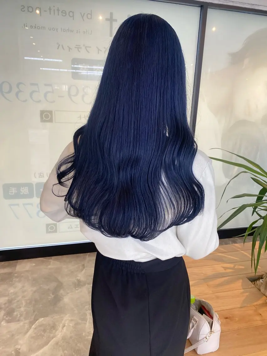 ロング カラー ヘアカラー 韓国ヘア特化 💟 ララア 💟のヘアスタイル