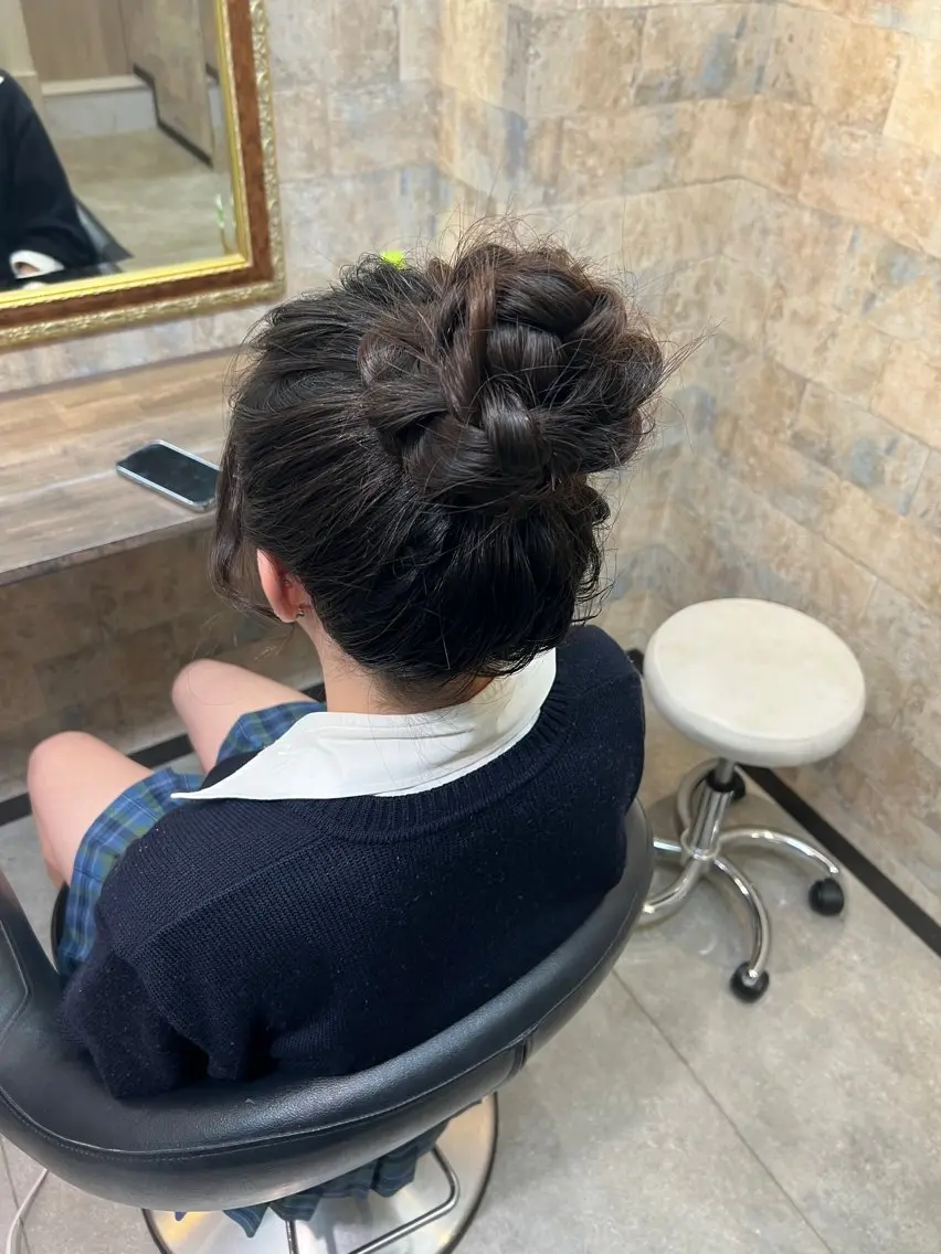 ヘアアレンジ ヘアセット 和久井 琉空のヘアスタイル