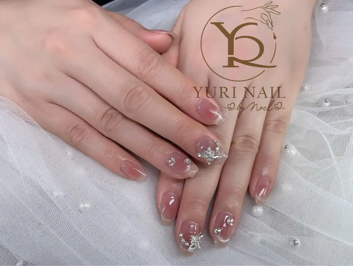 ネイル チークネイル フットネイル 韓国ネイル ニュアンスネイル オフィスネイル ハンドネイル フットネイル ハンドケア YURI Nail NARITAのネイルデザイン