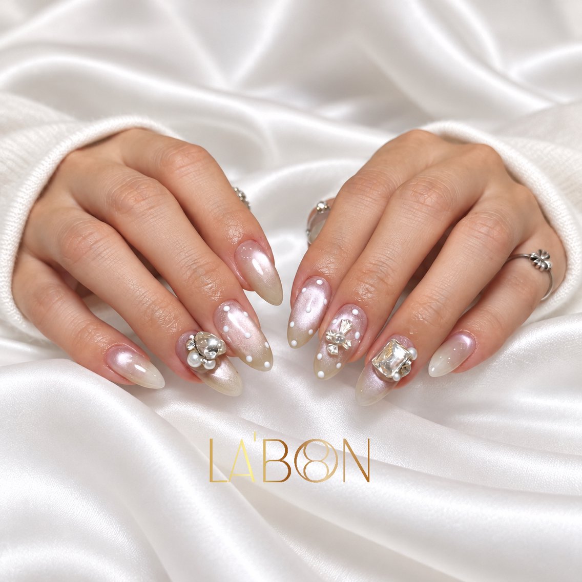 ネイル アートネイル ジェルネイル キラキラネイル 韓国ネイル ロングネイル Labon Nails Artのネイルデザイン