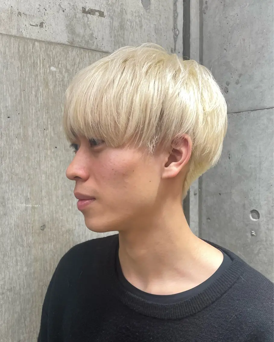 ショート メンズ 失敗しないハイトーン ✨ミルクティー/ミワのヘアスタイル
