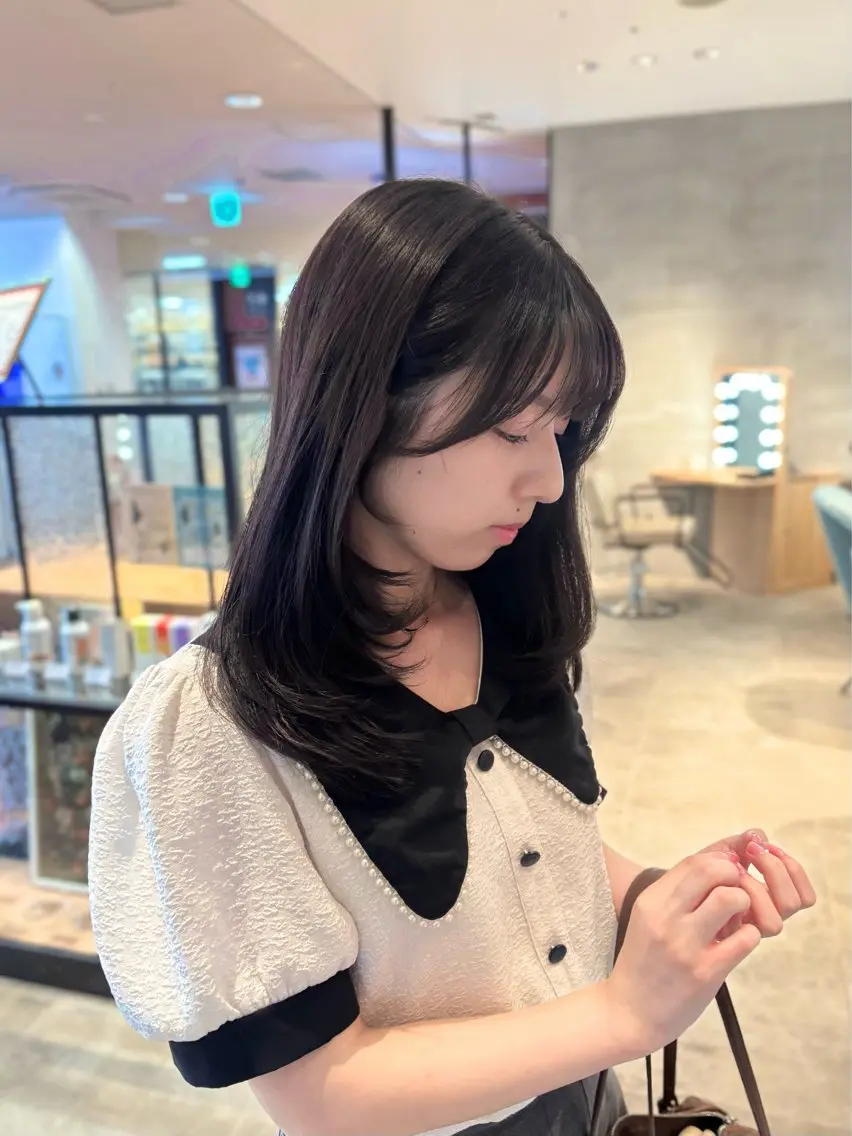 セミロング 顔周りカット レイヤーカット カット ヘアカラー レイヤー/髪質改善 🎀新谷ハルヒ🎀のヘアスタイル