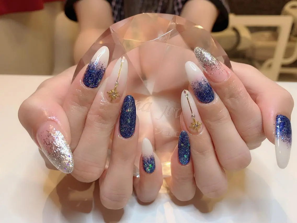 ネイル ハンドネイル フットネイル Adite nailのネイルデザイン