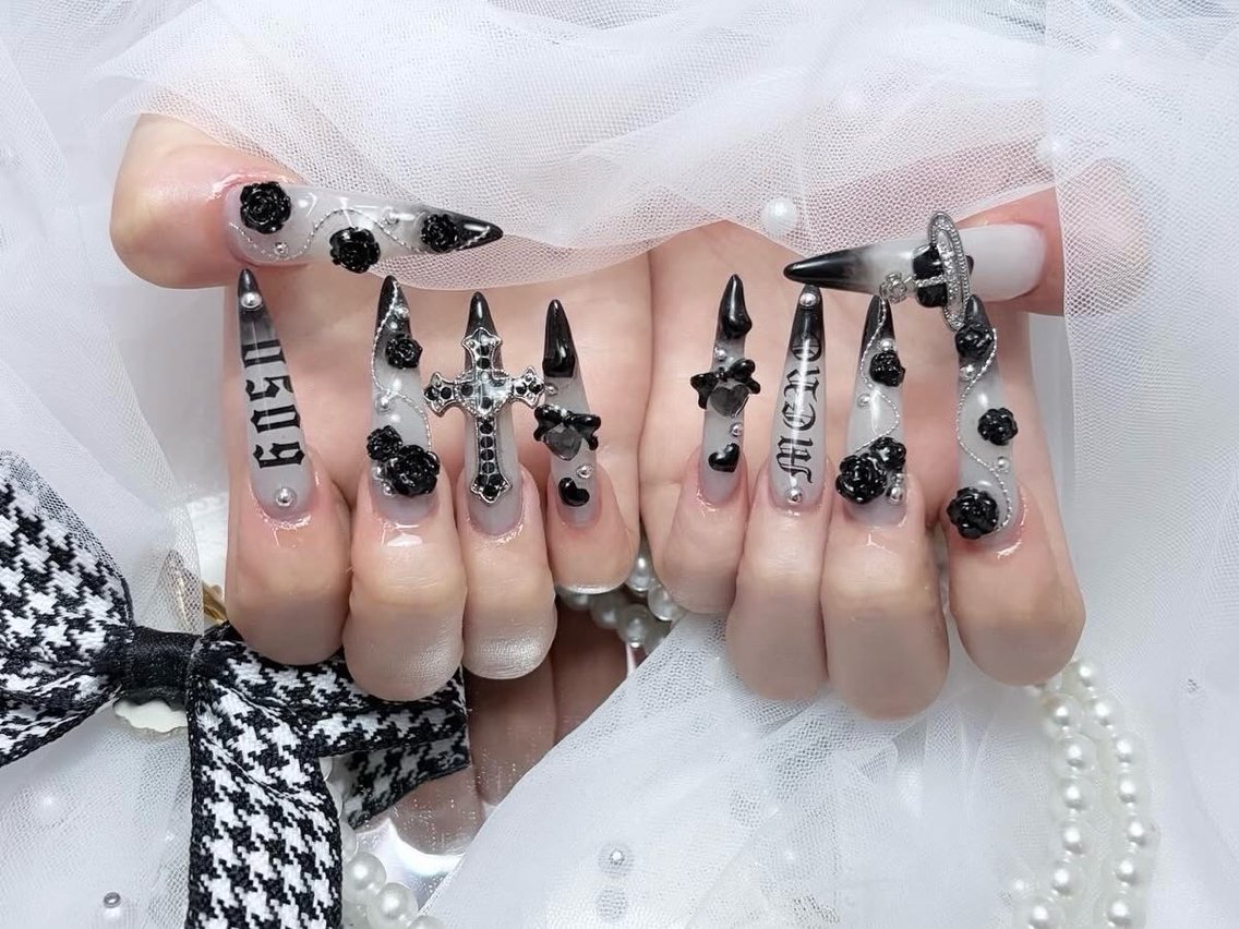 ネイル 長さ出し フレンチネイル グラデーション 韓国ネイル ロングネイル ハンドネイル Josie nail salonのネイルデザイン