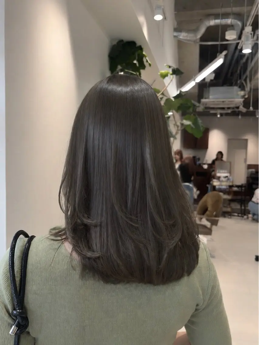 セミロング カラー カット ヘアカラー トリートメント 透明感カラー🩵レイ ヤー/chiharuのヘアスタイル