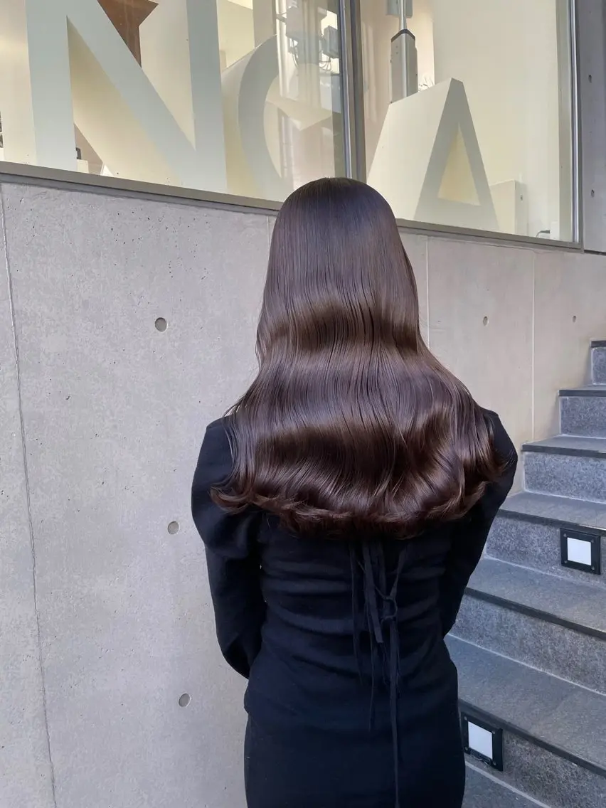 ロング 髪質改善 左近研人のヘアスタイル