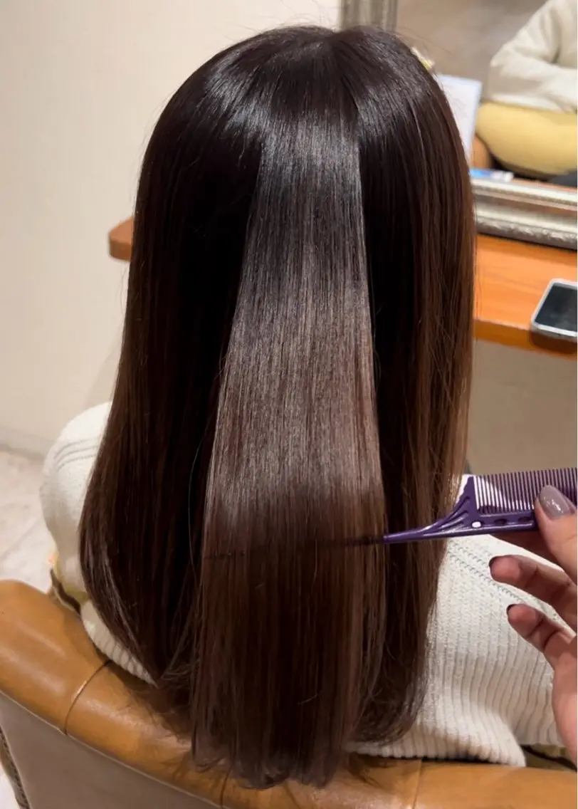 癖、広がりを撃退！★ストレートパーマ/縮毛矯正の写真