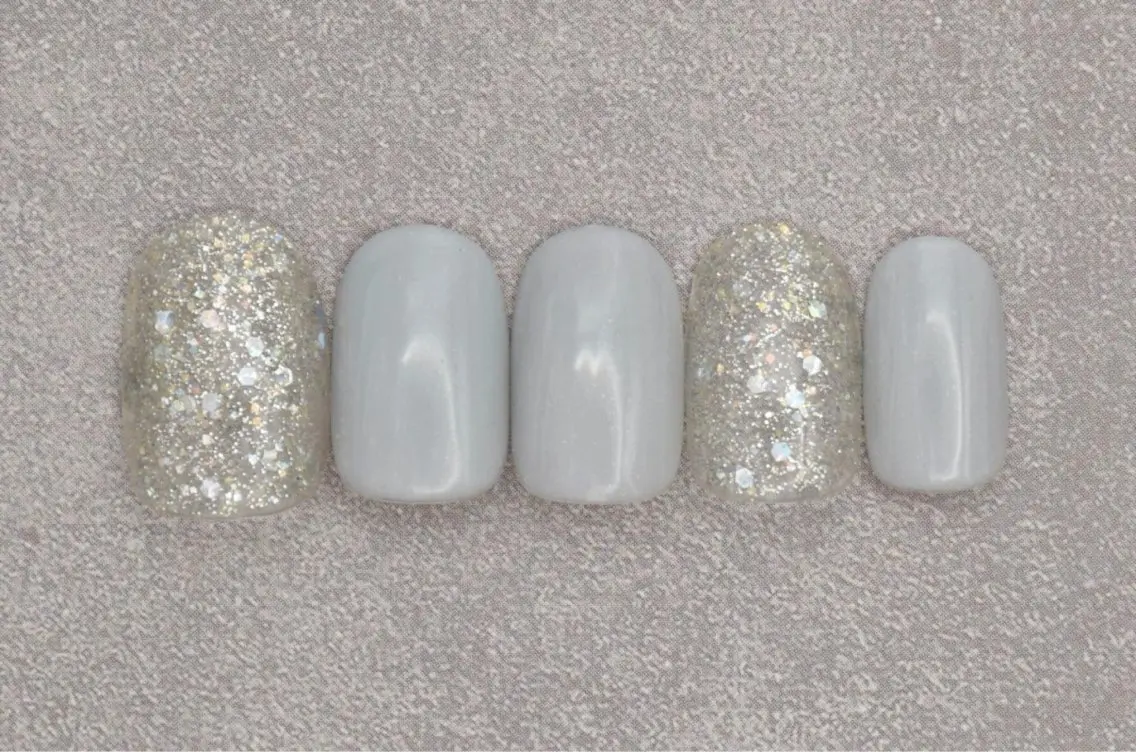 ネイル ゆら 練習生💅🏻のネイルデザイン