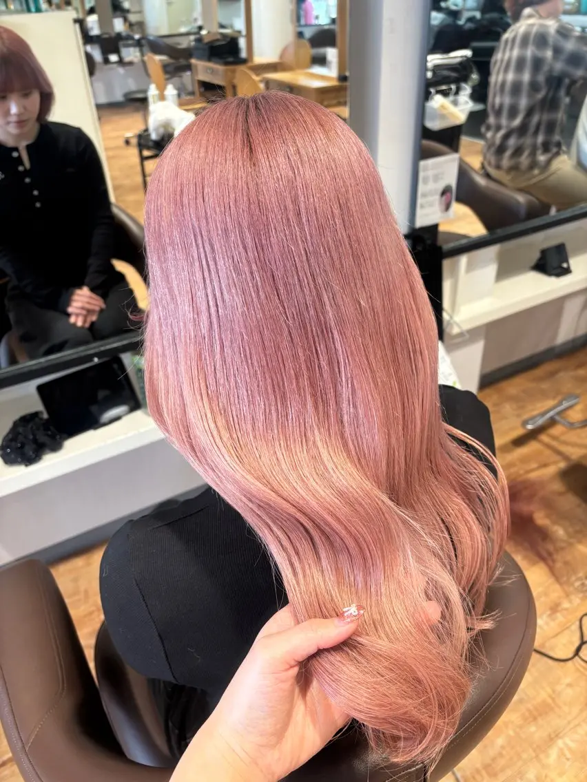 カラー ベージュカラー ピンクカラー ピンクベージュ ヘアカラー トリートメント インナーカラー♡ Nanakoのヘアスタイル