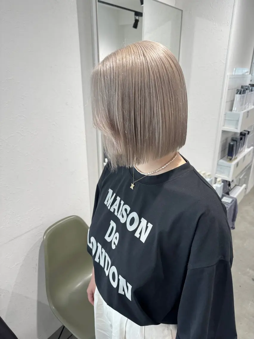 🧊ダメージレスハイブリーチ🧊 ケアブリーチ2回➕カラー➕カット➕トリートメントの写真