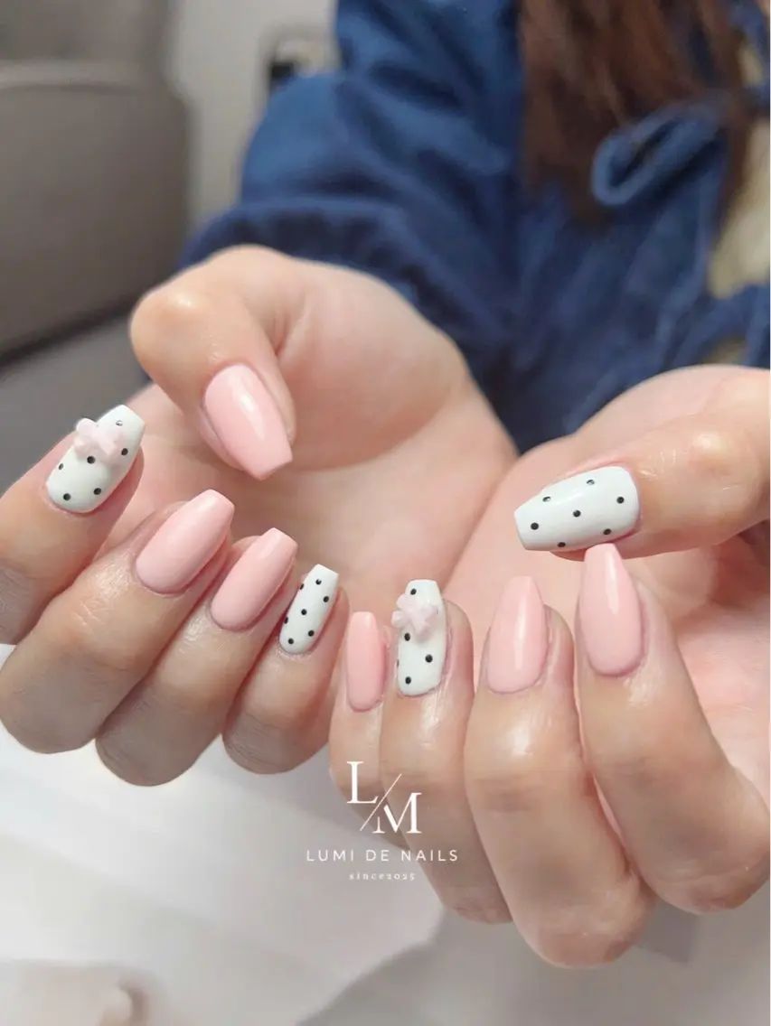 ネイル グラデーション ラメ(グリッター) マグネットネイル ミラーネイル ニュアンスネイル ハンドネイル Lumi de nailsのネイルデザイン