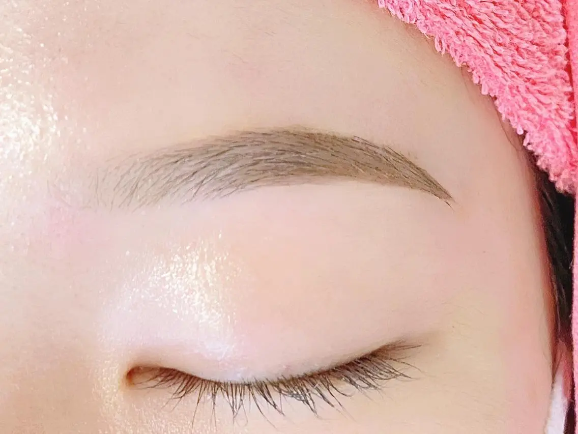 アイブロウwax【美眉スタイリング】の写真