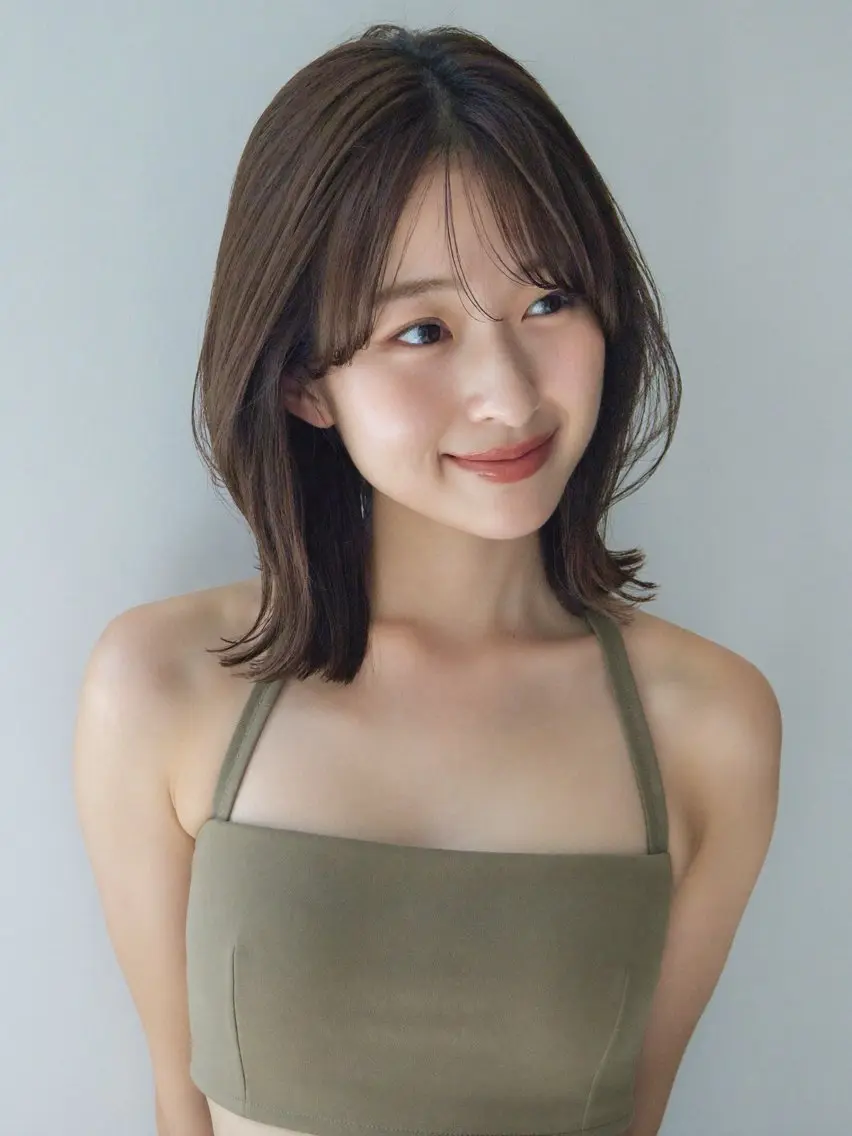 ミディアム カット ヘアカラー Modek's 西宮 akariのヘアスタイル