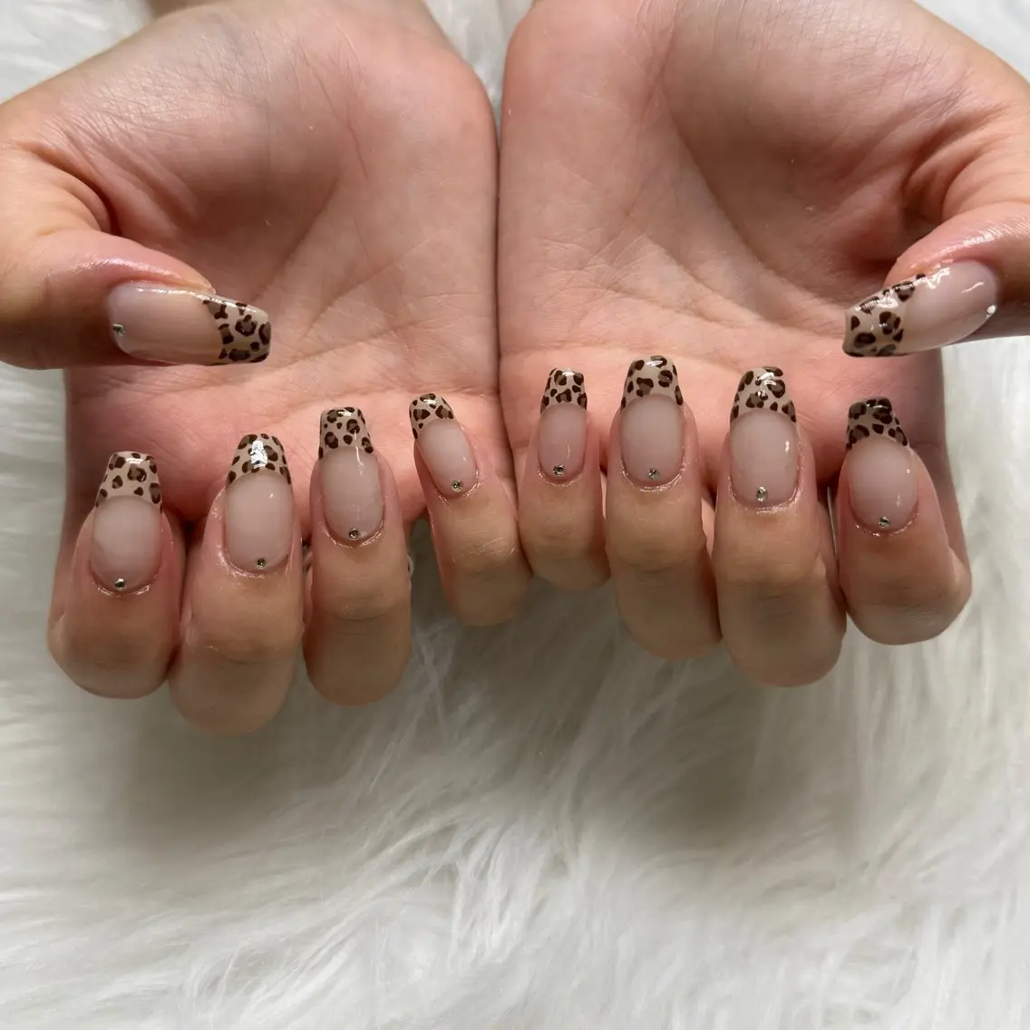 ネイル ハンドネイル 💖𝓜𝓲𝓸 /6月予約受付中💖のネイルデザイン