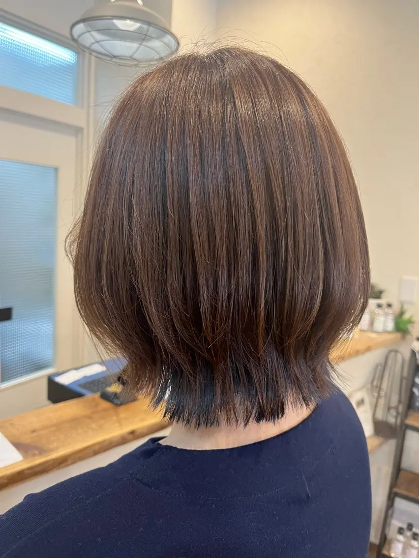 ミディアム ボブ くびれヘア 暖色＊ベージュ ＊くらたあやかのヘアスタイル