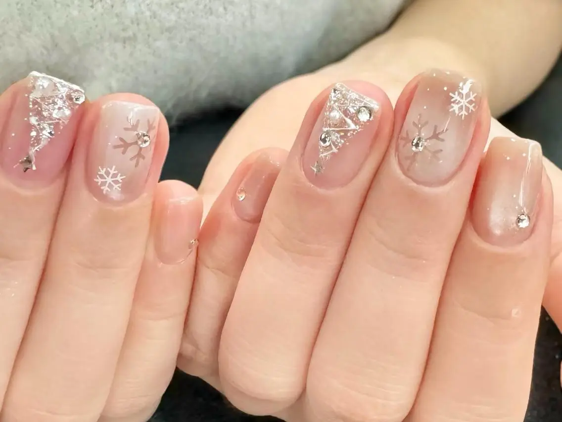 ネイル 鈴木 ミサキのネイルデザイン