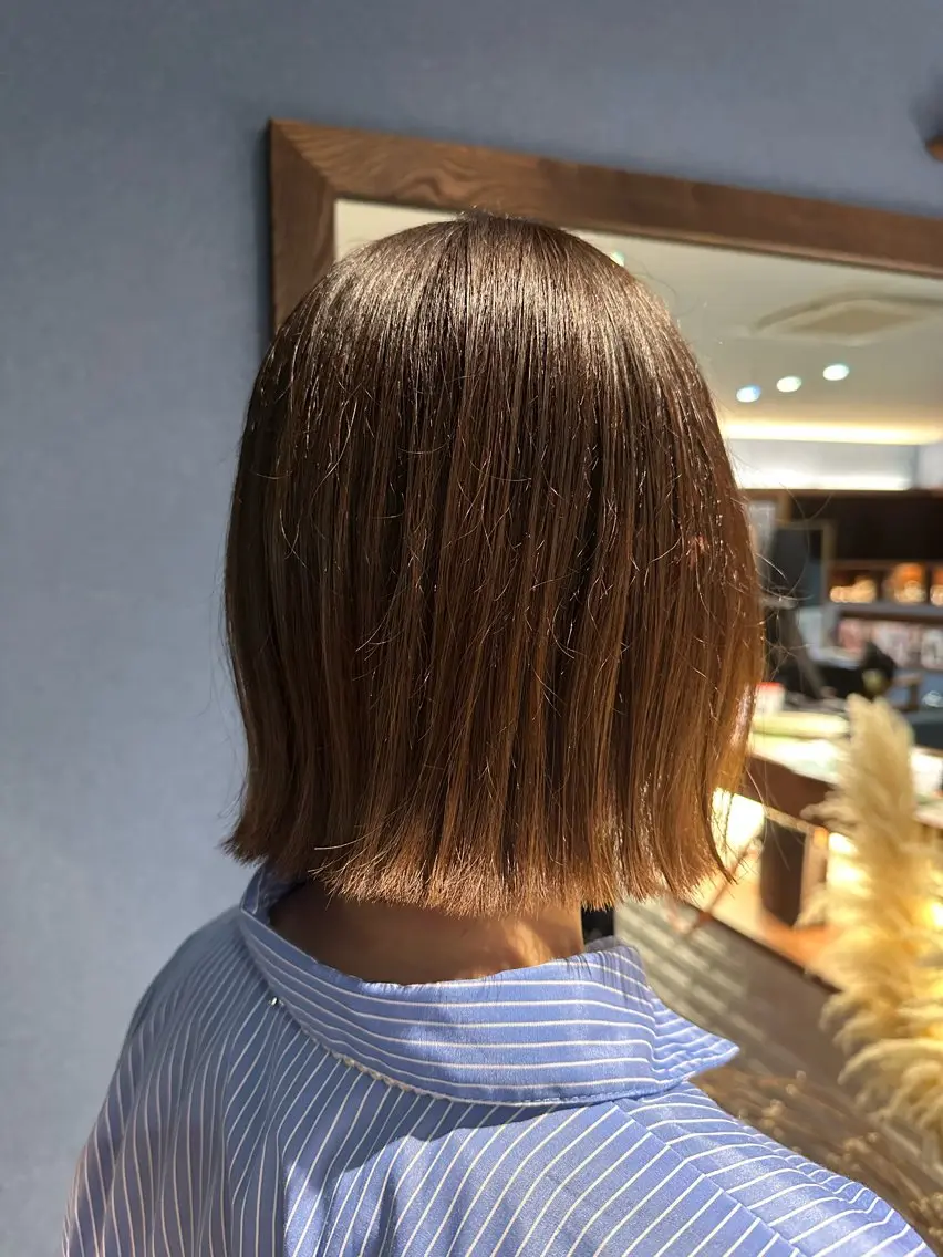 ミディアム 切りっぱなしボブ ボブ カット ヘアカラー トリートメント 🎀Kubu🍀 Natsumu🎀のヘアスタイル