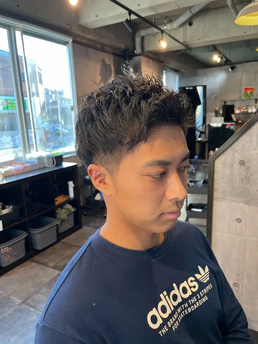 ショート メンズ くせ毛 SWELL  高峰 将生  メンズ専門のヘアスタイル