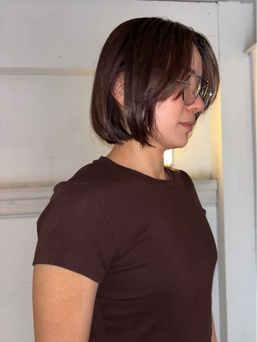 ミディアム カラー ミディアムレイヤー アッシュ ブリーチ ボルドーカラー ブラウンカラー カット ヘアカラー トリートメント 暖色系特化さくら /福岡天神/レイヤーのヘアスタイル