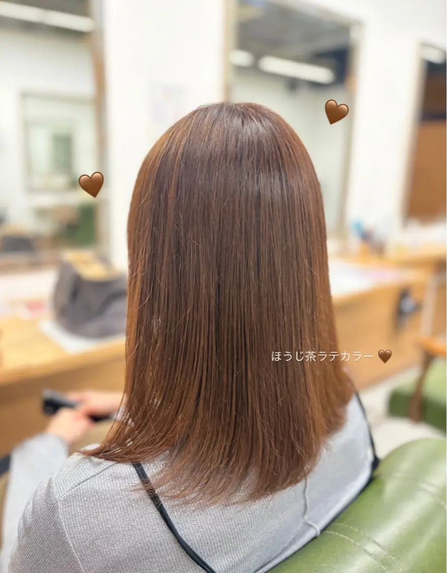 ミディアム カラー 菅原 愛華のヘアスタイル