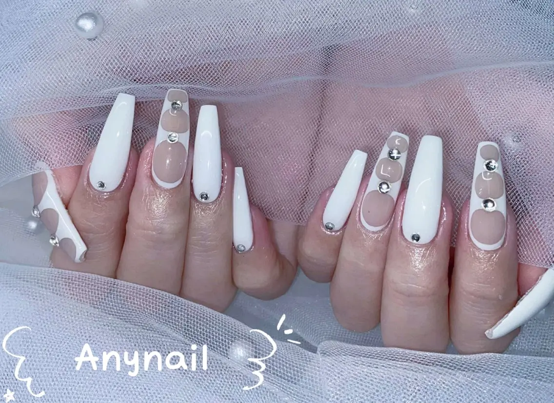 ネイル オーロラネイル ブルー チークネイル フットネイル フレンチネイル ハンドネイル Any nail新大久保店のネイルデザイン